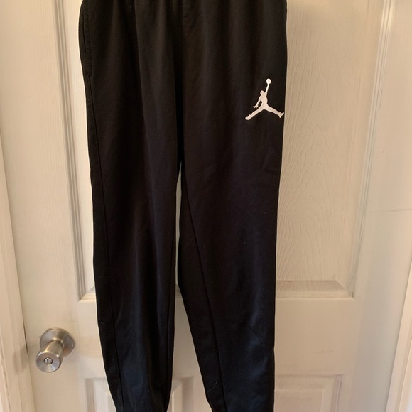 Jordan Other - Boy’s Air Jordan Size Large (12-13 years) black sweatpants